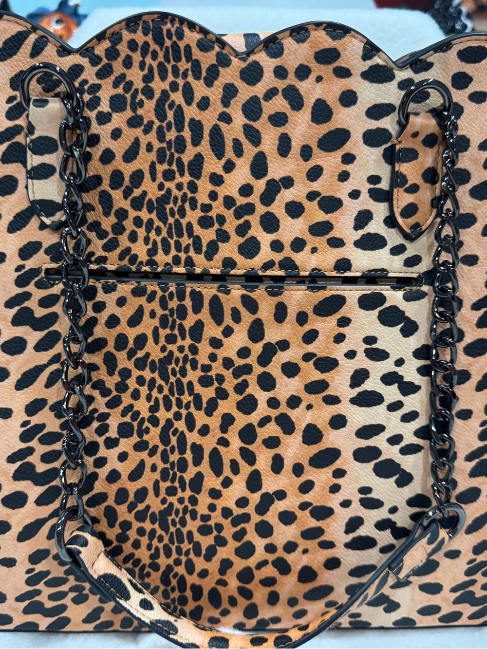 NWT- Betsey Johnson Leopard Print Tote Bag with Black Pouch - Picture 5 of 8